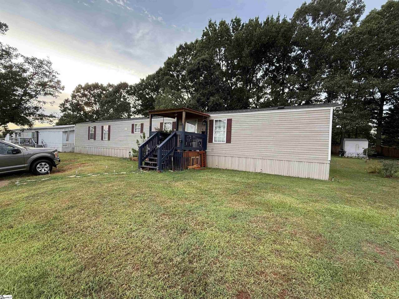114 F F Family Circle - Photo 1