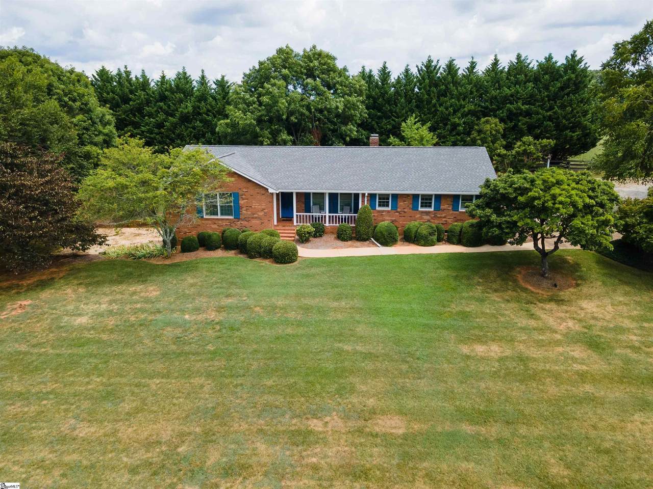 312 Lister Road - Photo 1