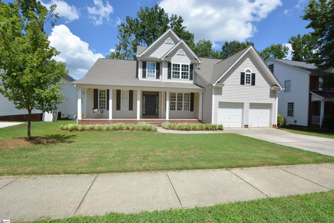 549 Kingsmoor Drive - Photo 1