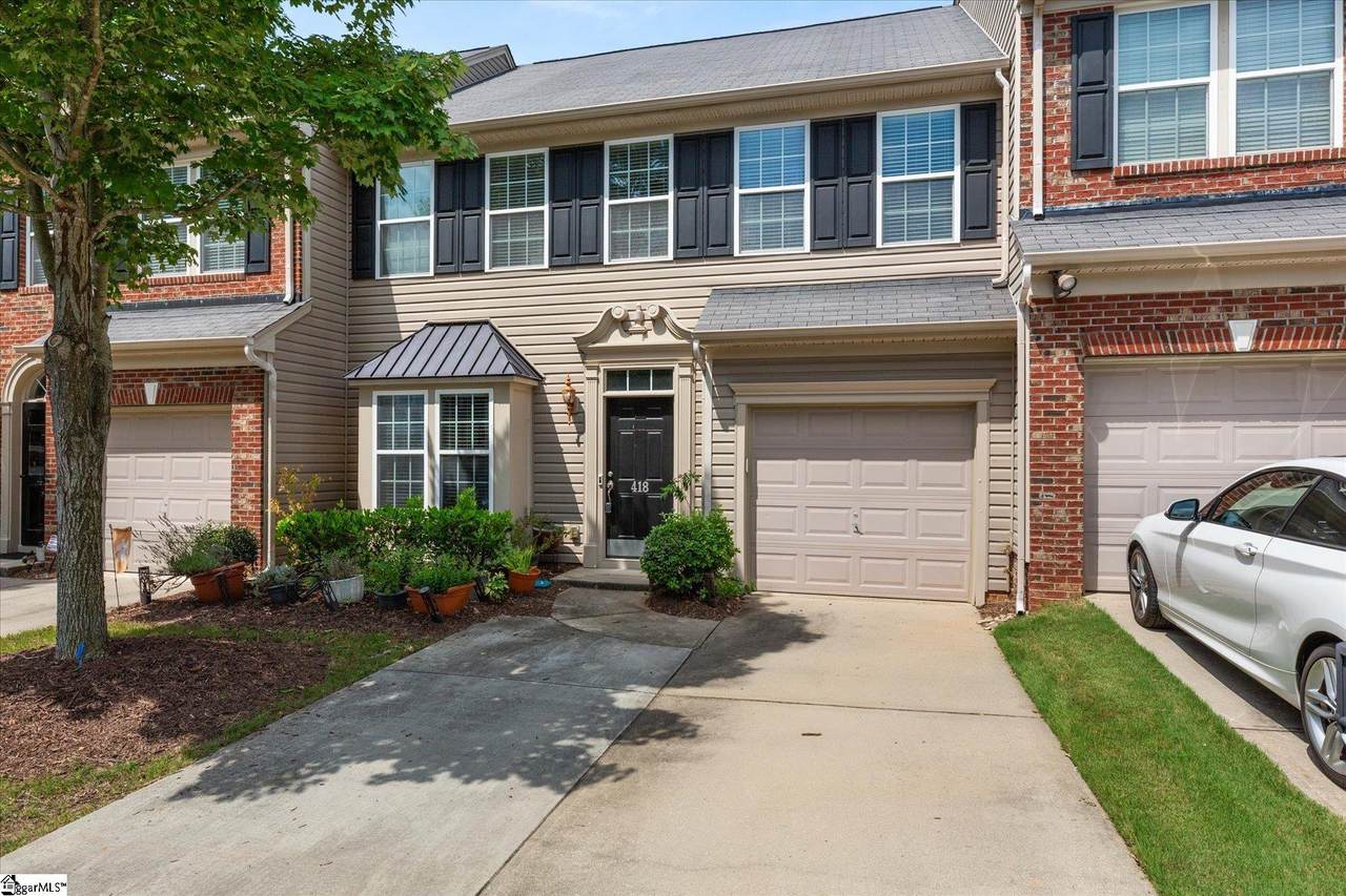 418 Cedar Pines Drive - Photo 1