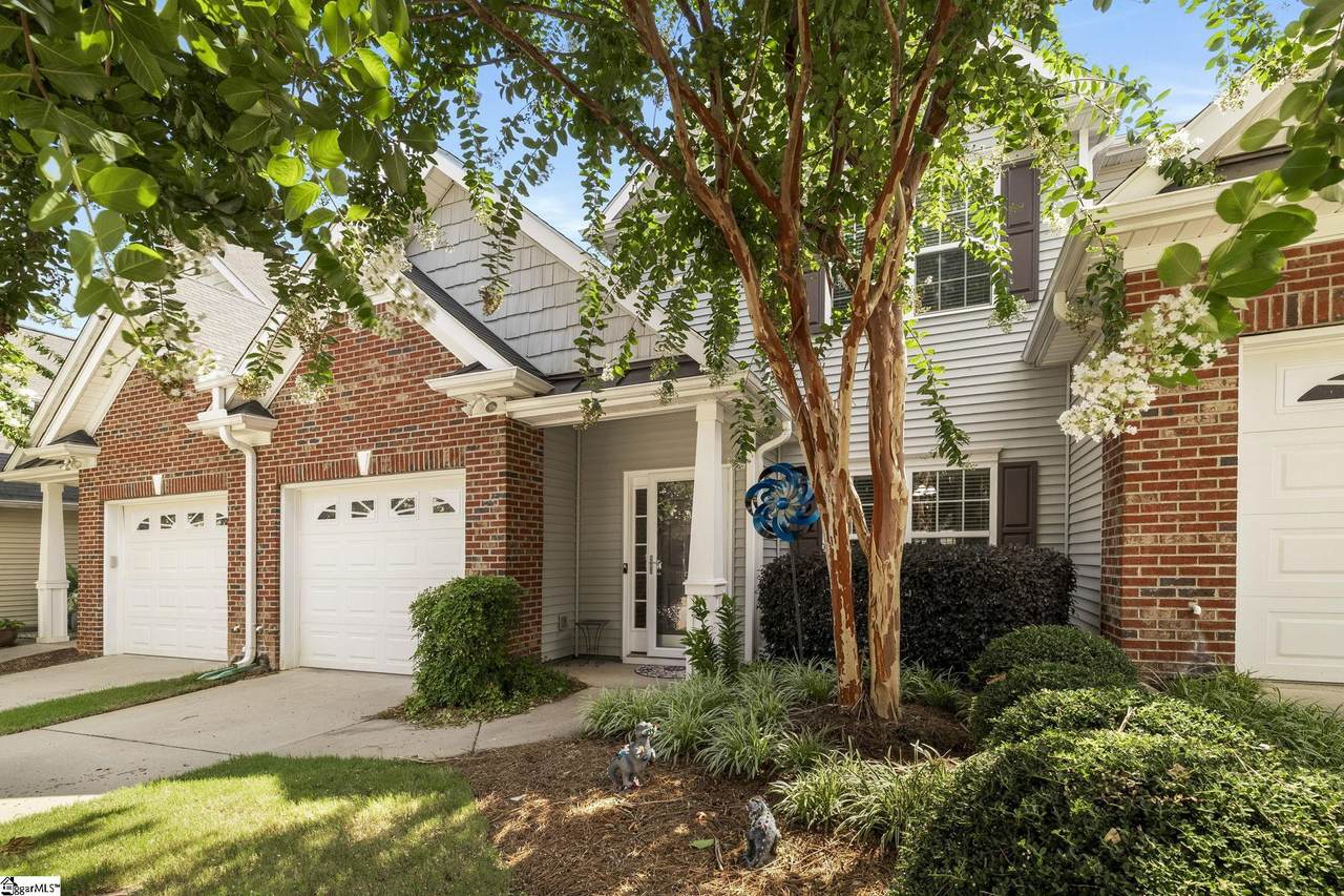 57 Bay Springs Drive - Photo 1