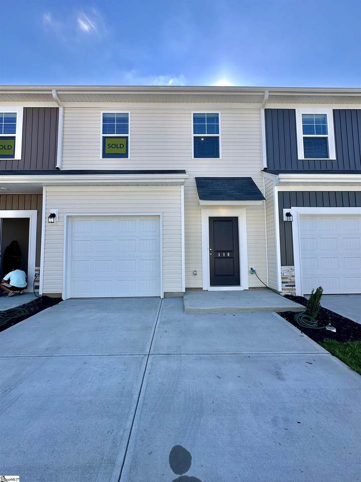 118 Randwick Lane - Photo 1