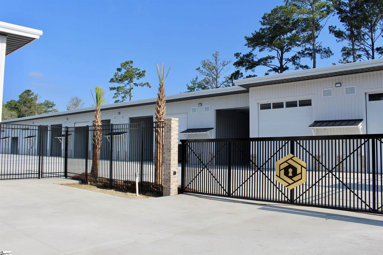 50 Gladys Drive - Photo 1
