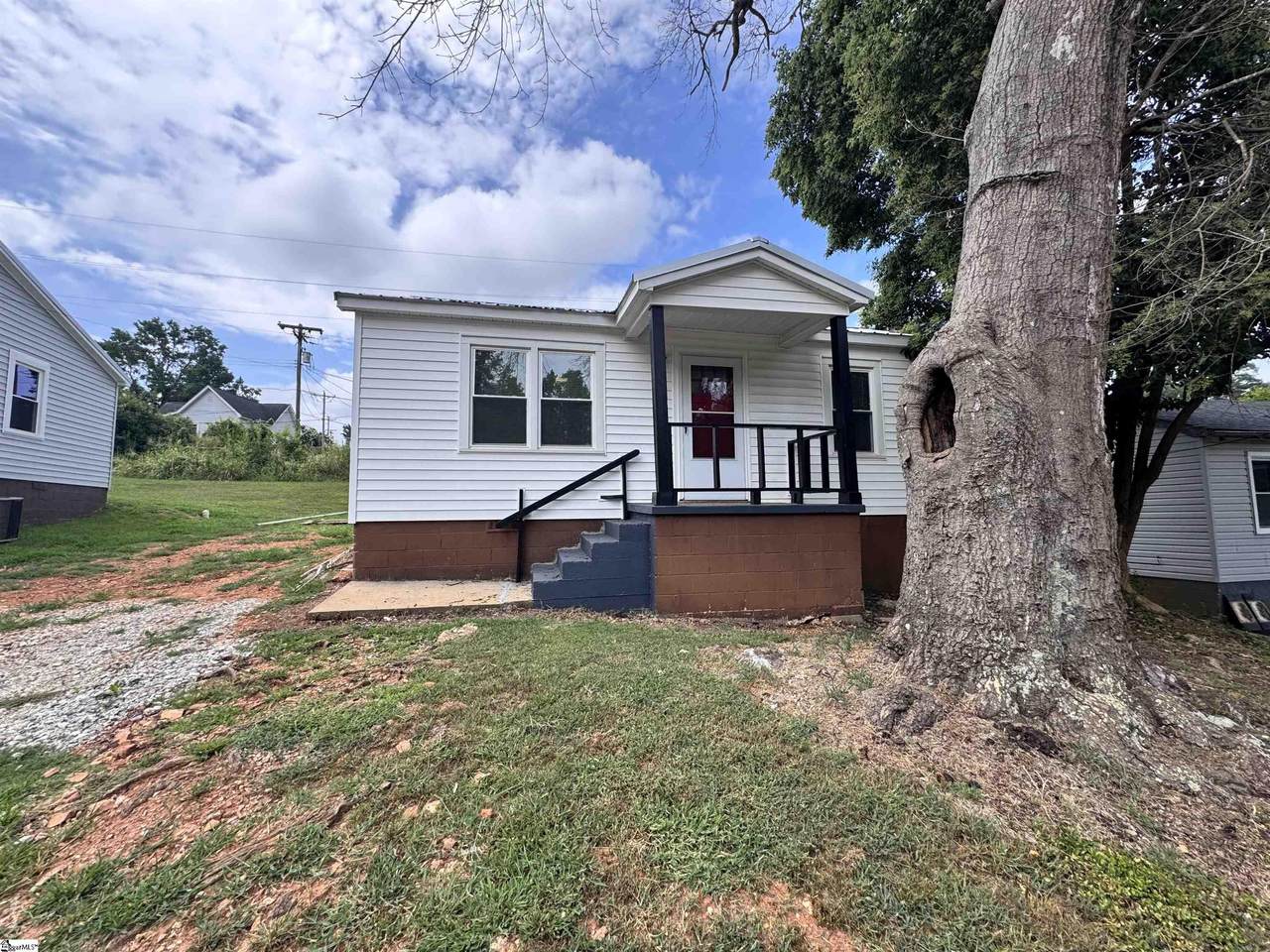 48 Bagwell Circle - Photo 1