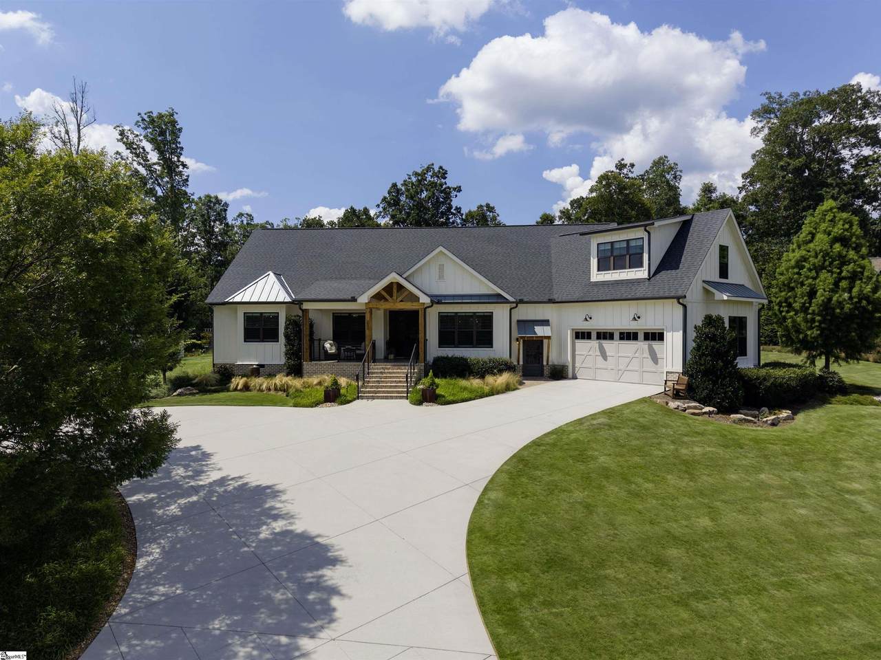 200 Ballyhoo Court - Photo 1