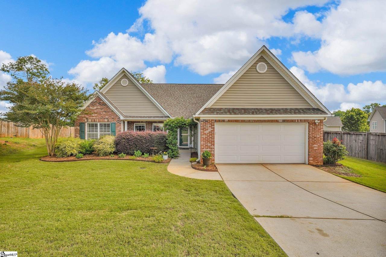 33 Eventide Drive - Photo 1