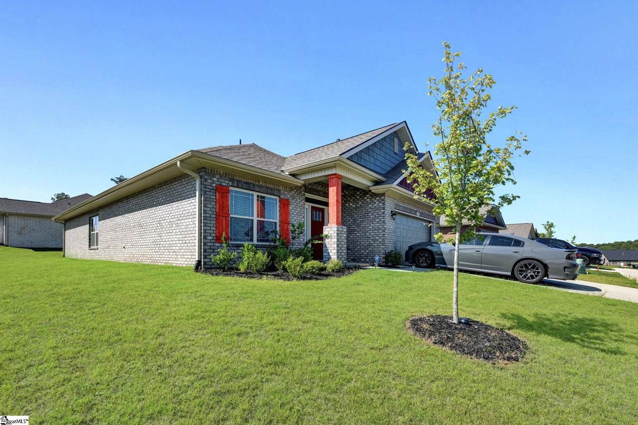 101 Cypress Hollow Trail - Photo 1