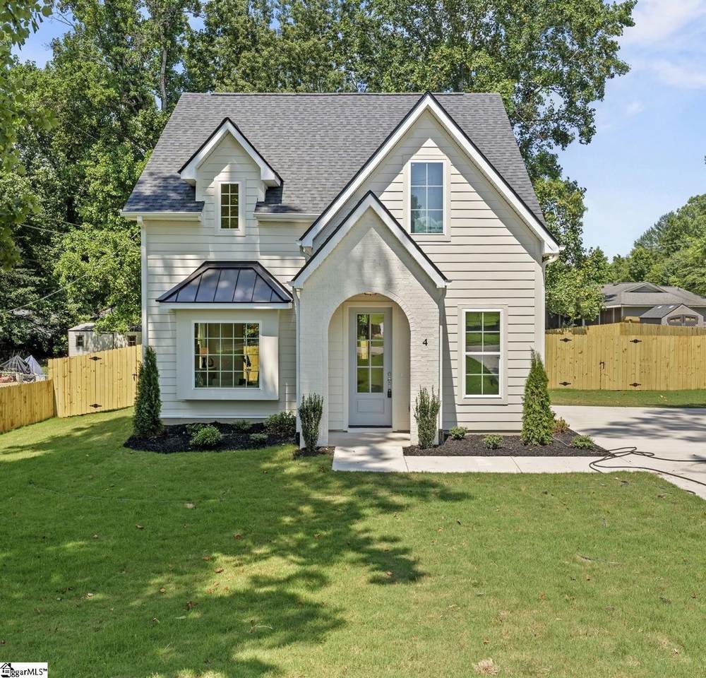 4 Wendfield Drive - Photo 1