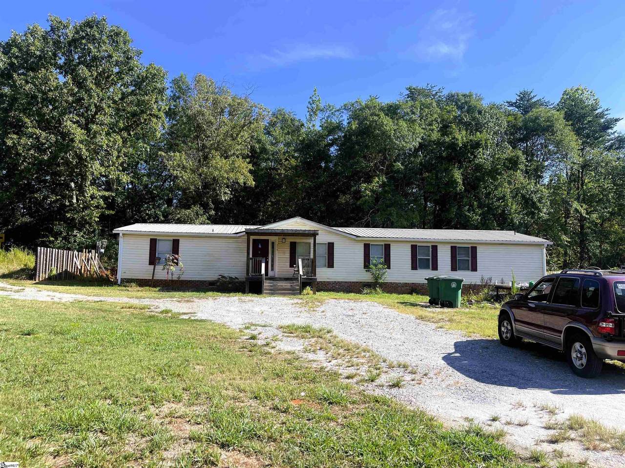 219 Tripp Street - Photo 1