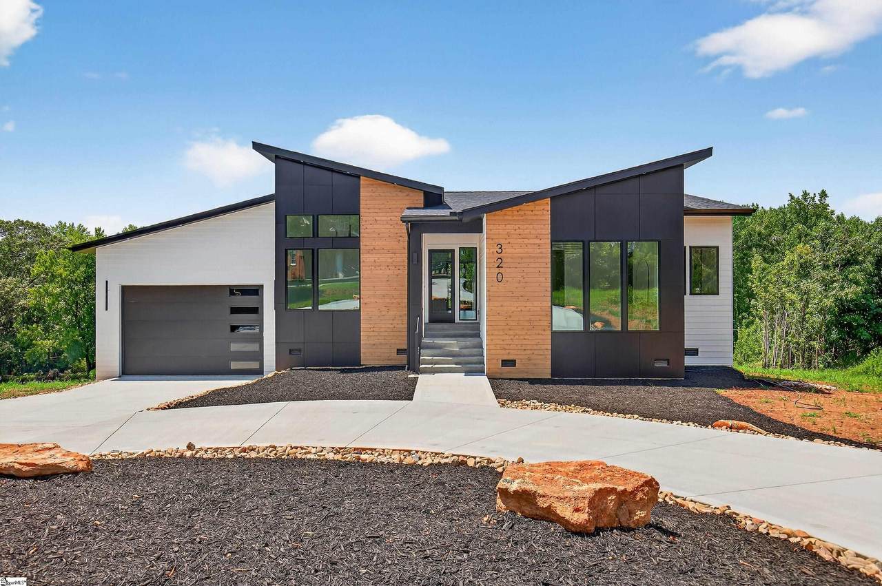 320 Liberty Hill Road - Photo 1