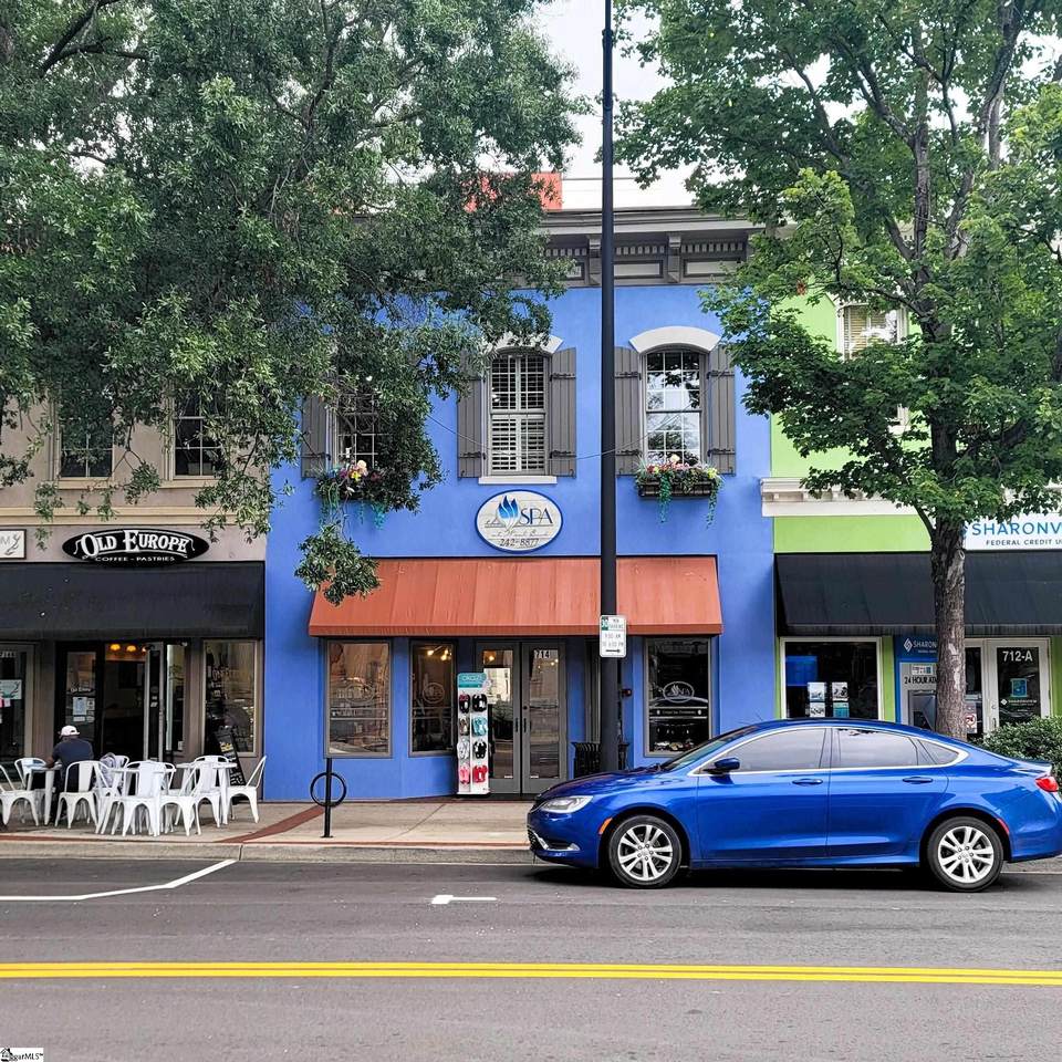 714 Main Street - Photo 1