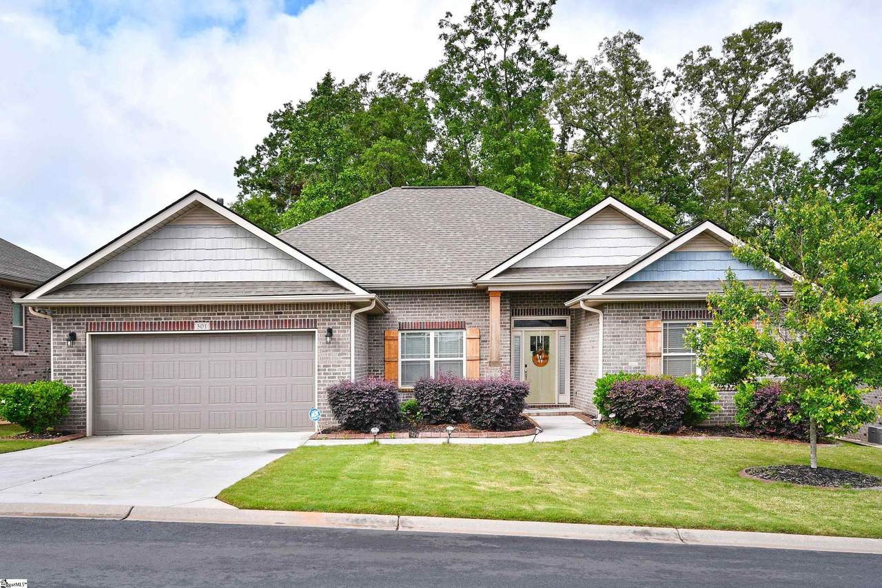 301 Beaver Lodge Way - Photo 1