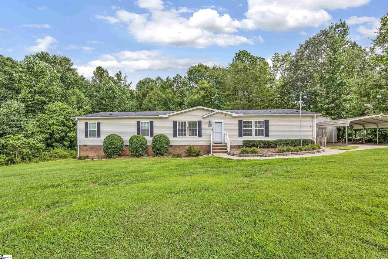 102 Horseback Way - Photo 1