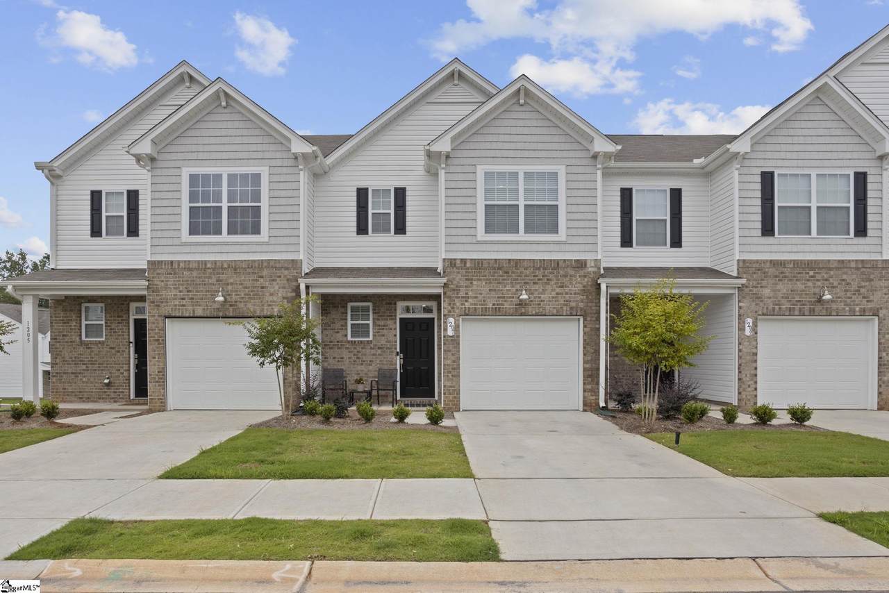 1207 Charlotte Hill Street - Photo 1