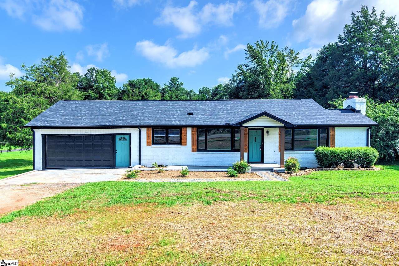 1121 Old Bessie Road - Photo 1