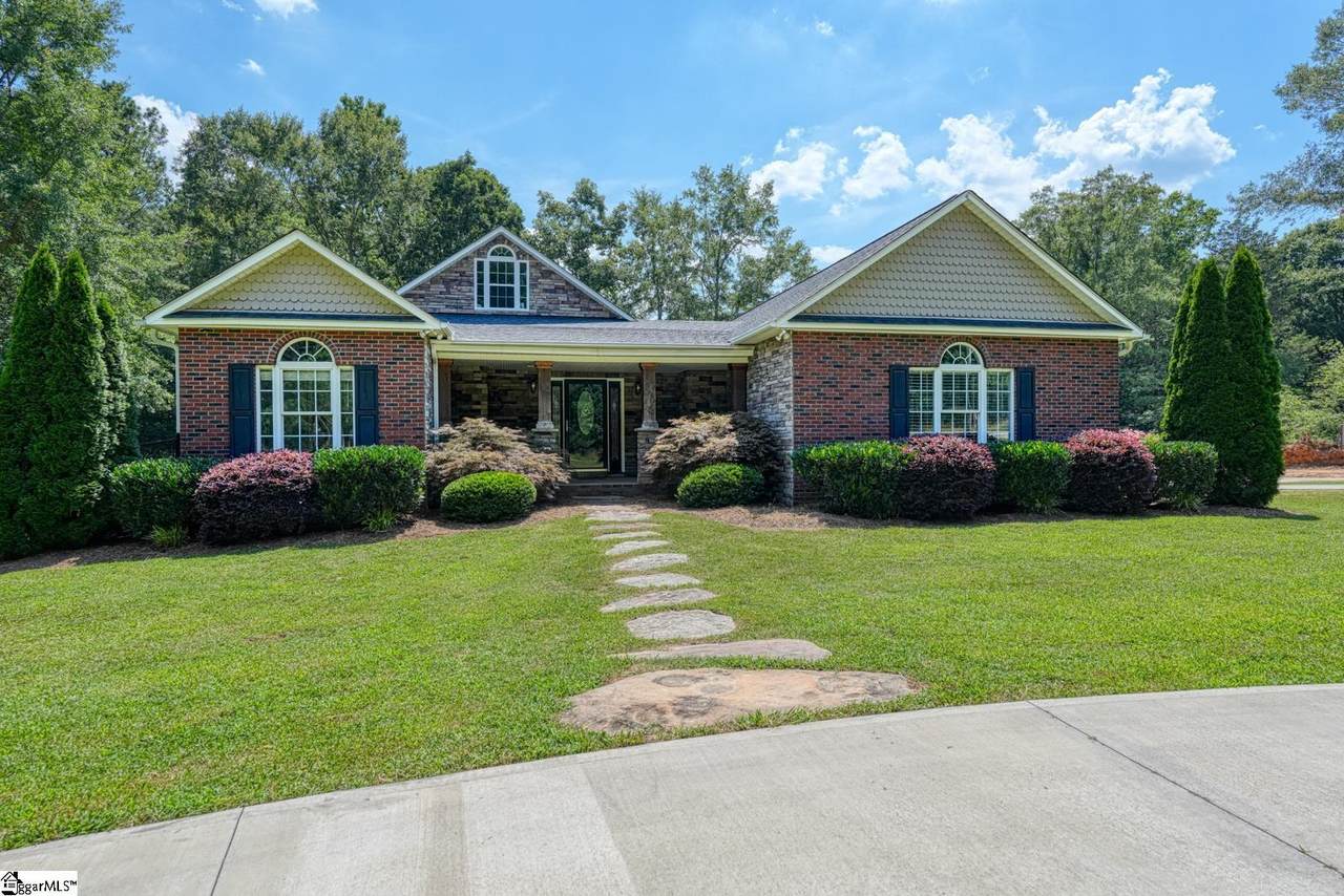 171 Fernbrook Circle - Photo 1