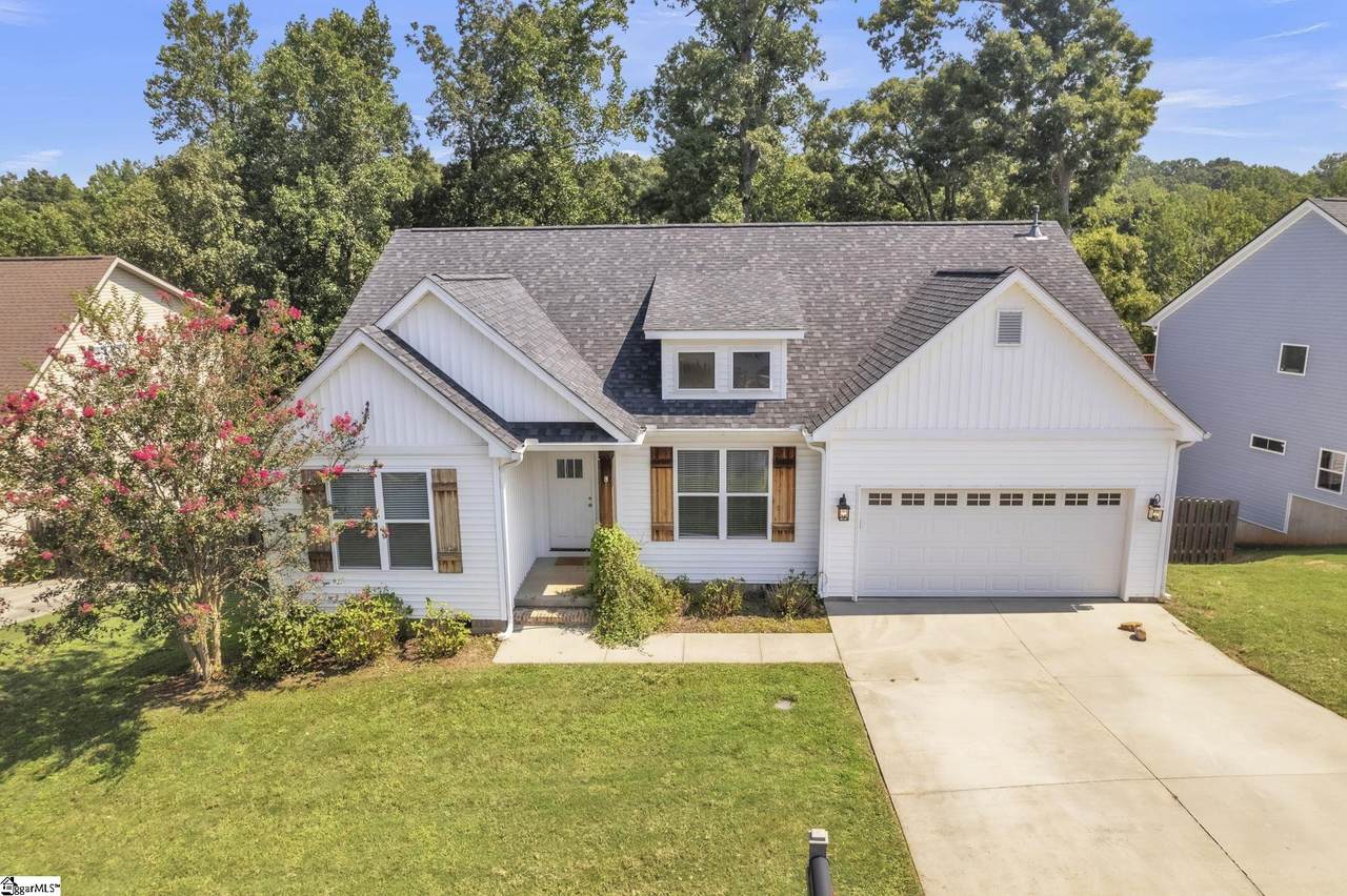 727 Waterbrook Lane - Photo 1