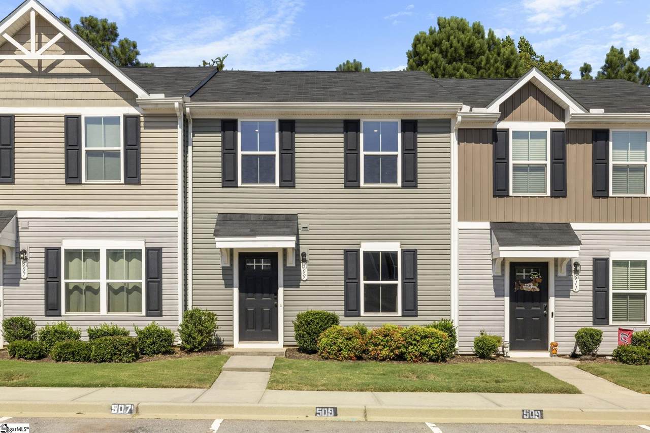 509 Hampton Townes Drive - Photo 1