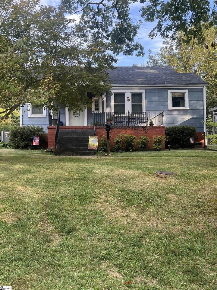 153 White Oak Road - Photo 1