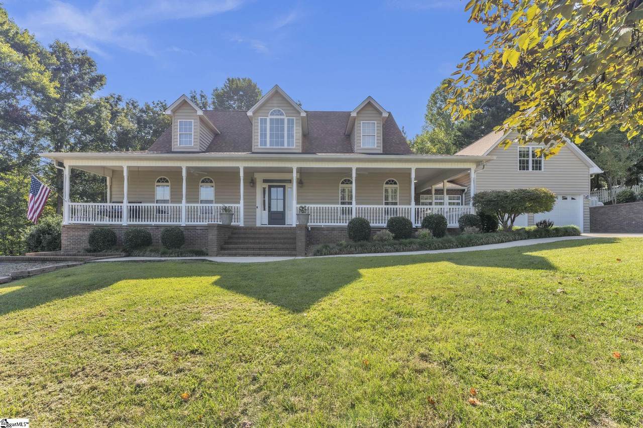 121 Raccoon Trail - Photo 1