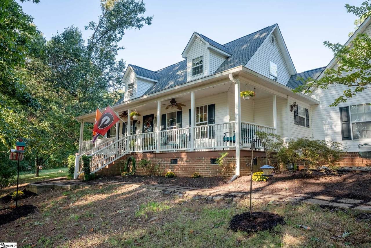 233 Bowen Road - Photo 1