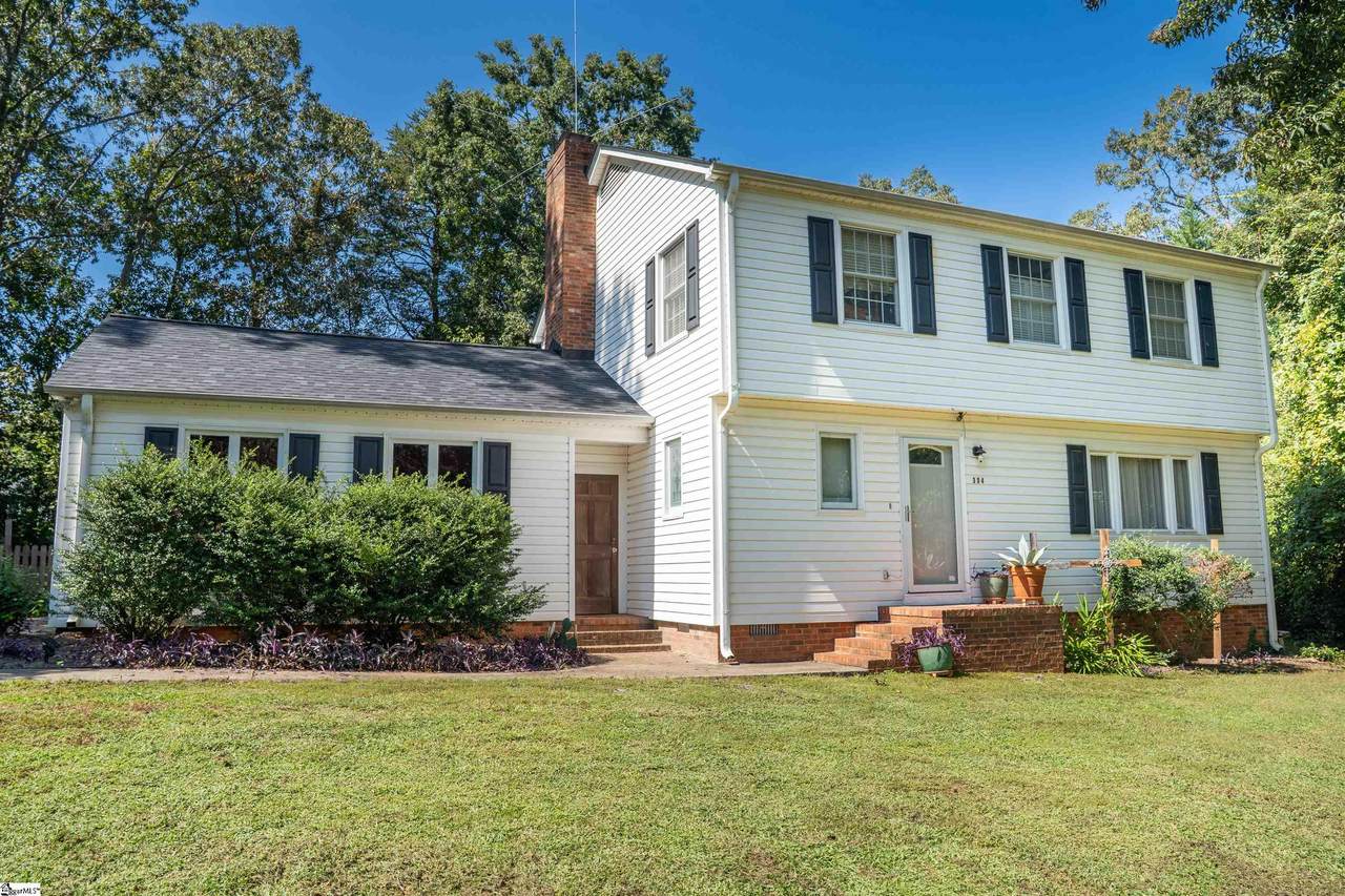 304 Hampshire Court - Photo 1