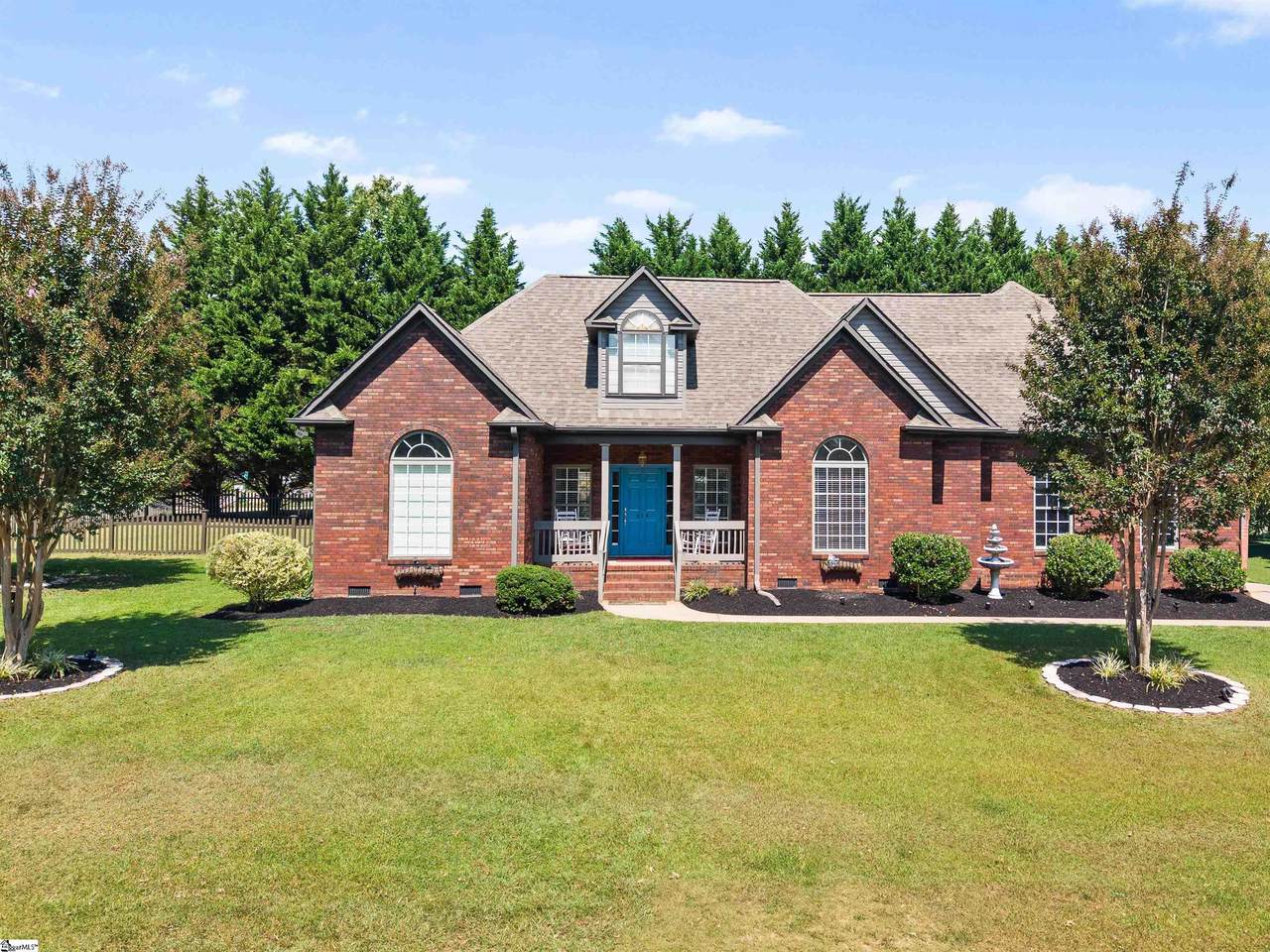 214 Hampton Creek Lane - Photo 1