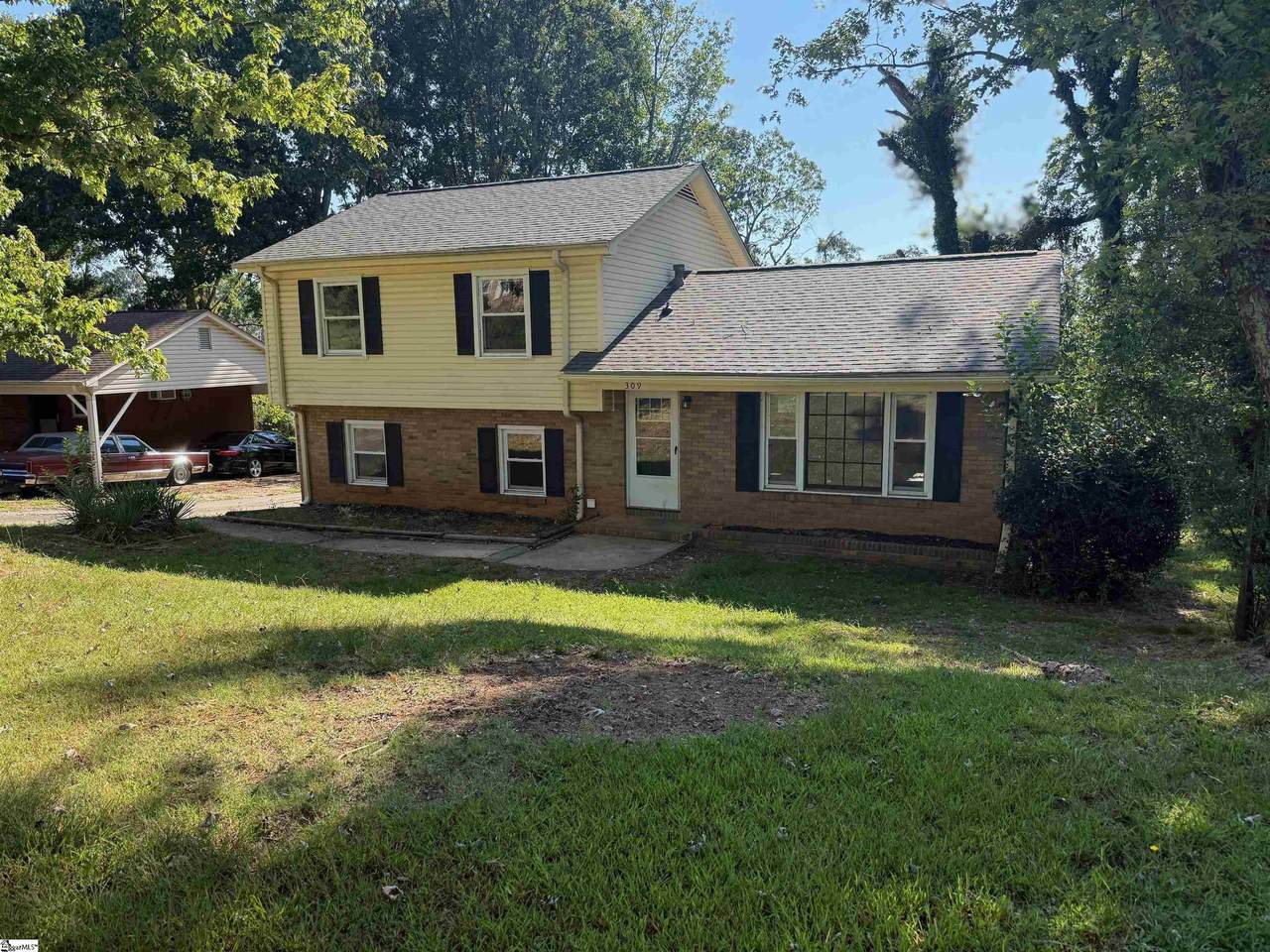 309 Willow Oaks Drive - Photo 1