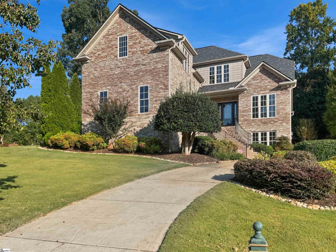 710 Mosswood Lane - Photo 1