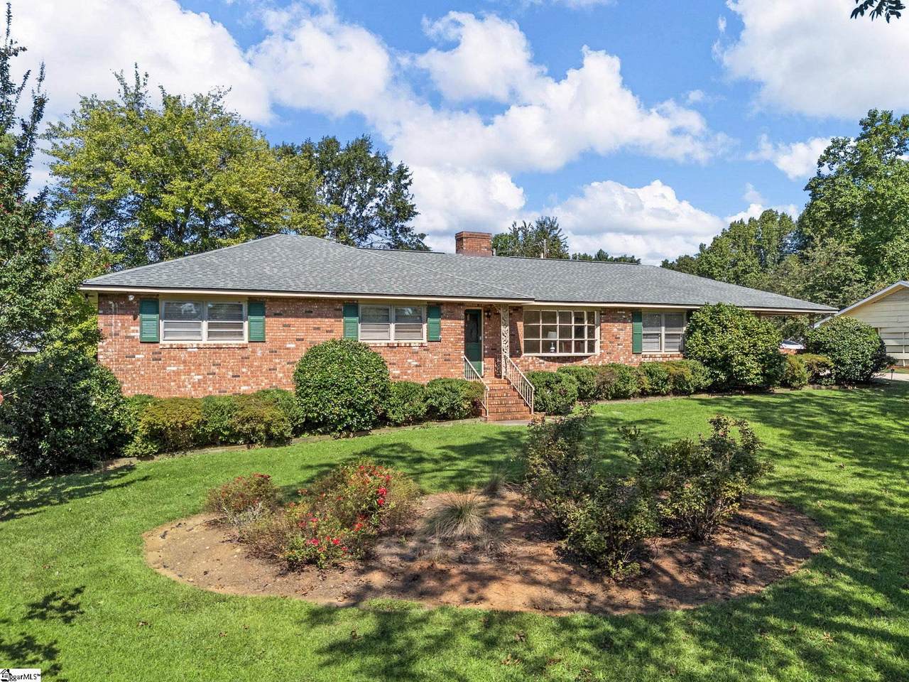 140 Huxley Street - Photo 1