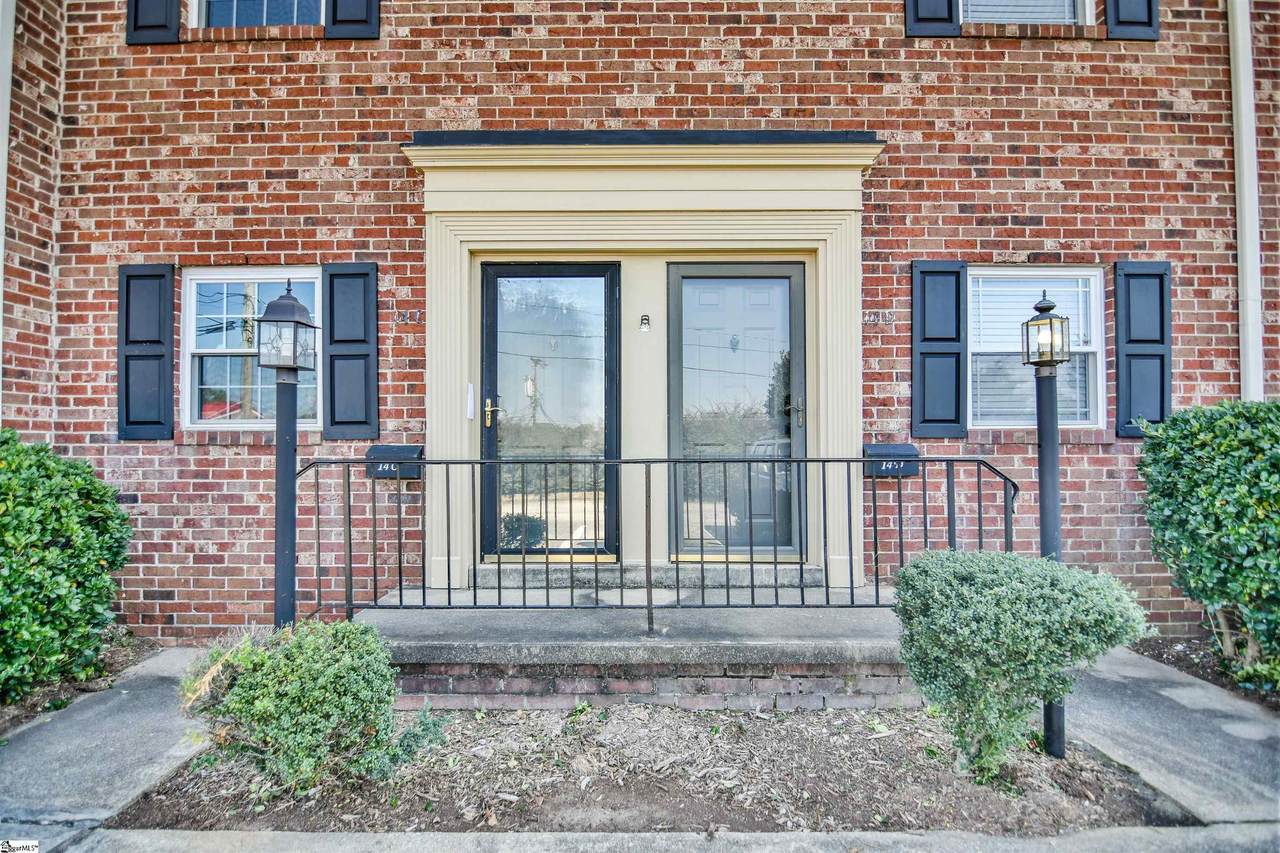 2530 North Street - Photo 1