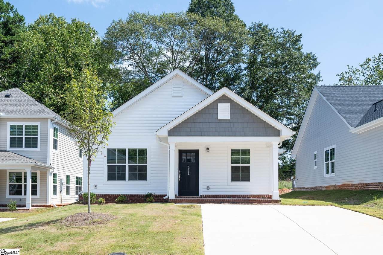 212 Waltham Court - Photo 1