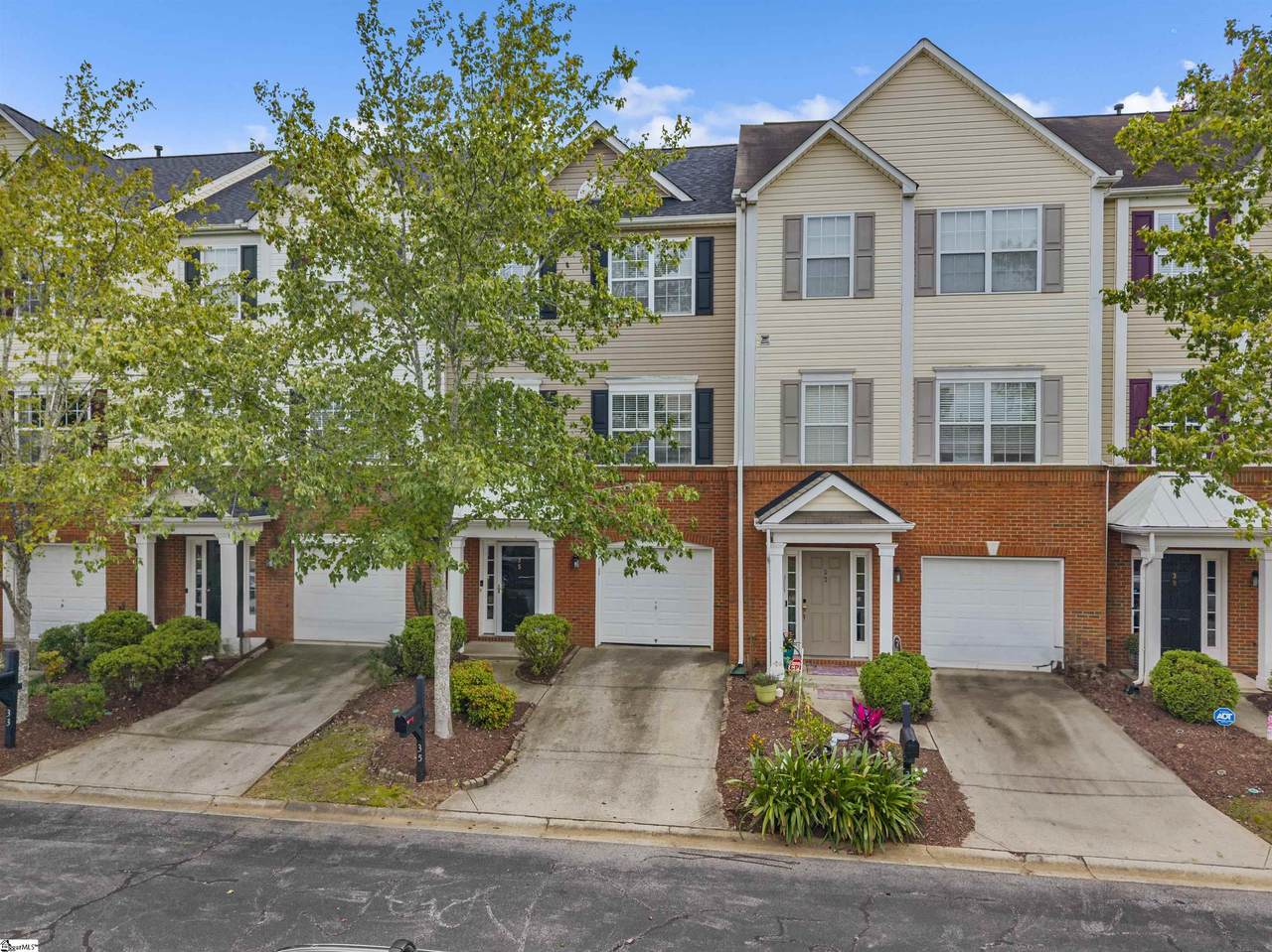 35 Annacey Place - Photo 1