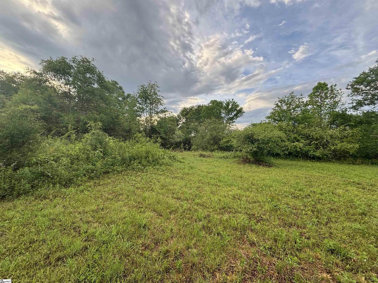 237 Places Drive - Photo 1