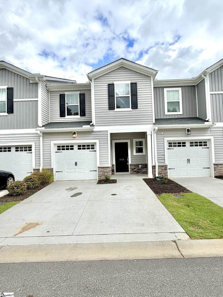 424 Windsinger Lane - Photo 1