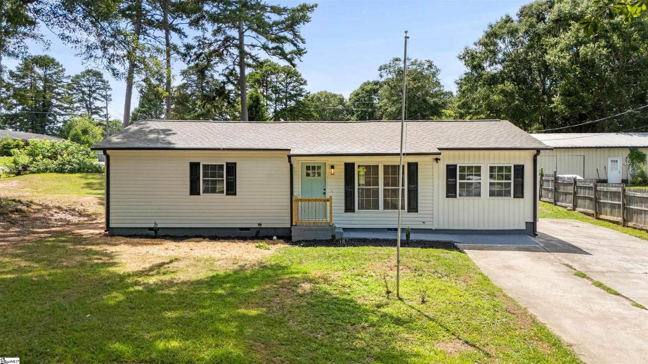 1 Lamar Circle - Photo 1