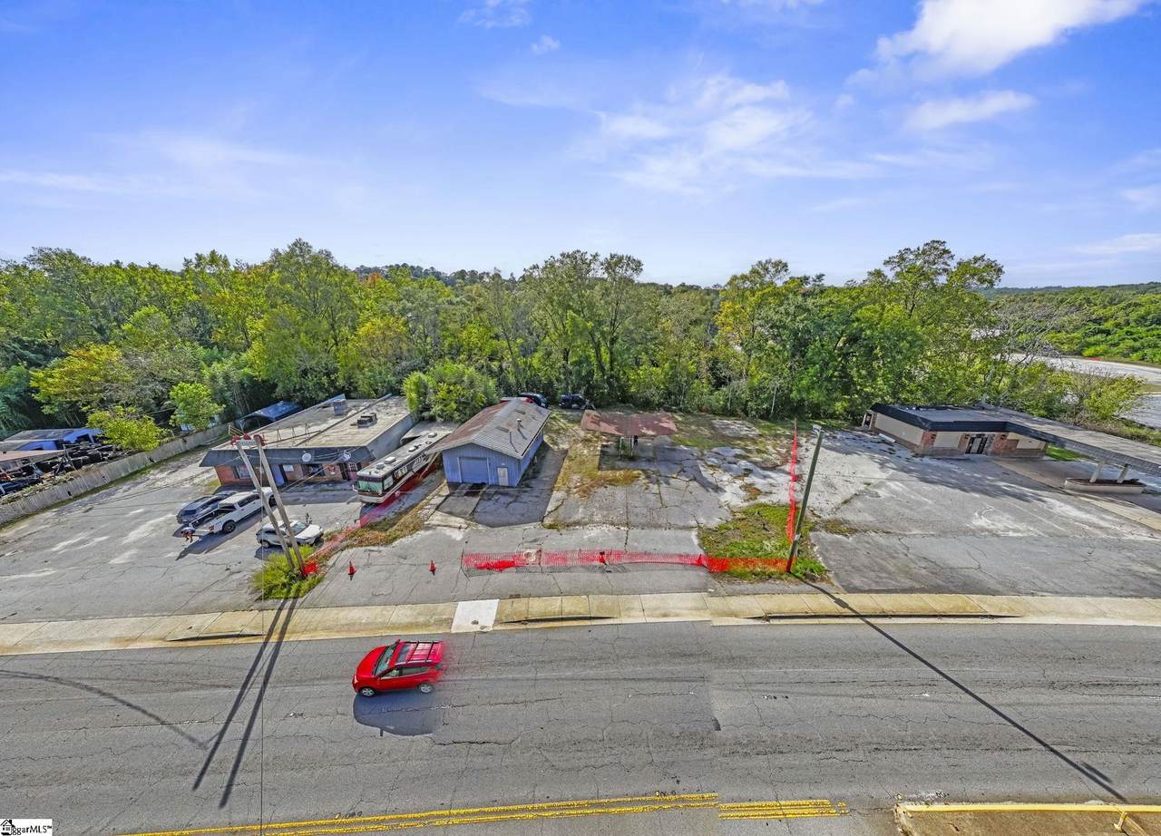 4630 Augusta Road - Photo 1