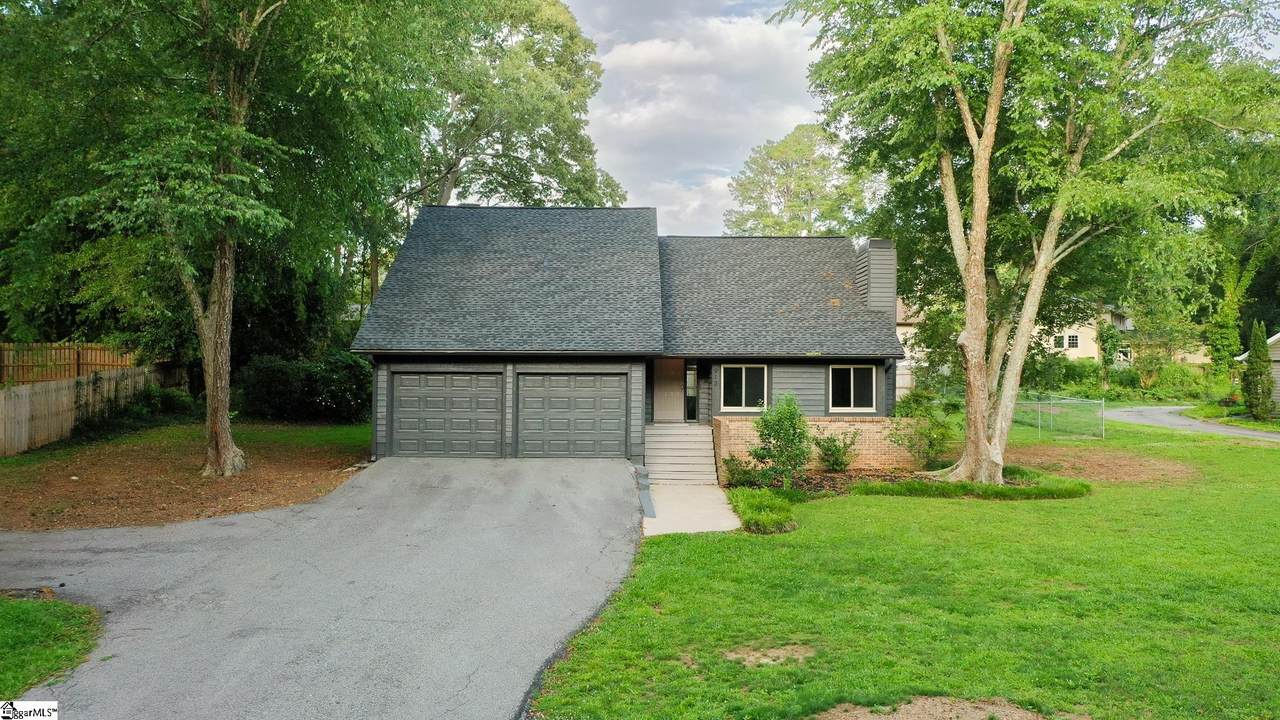 913 Berkeley Drive - Photo 1