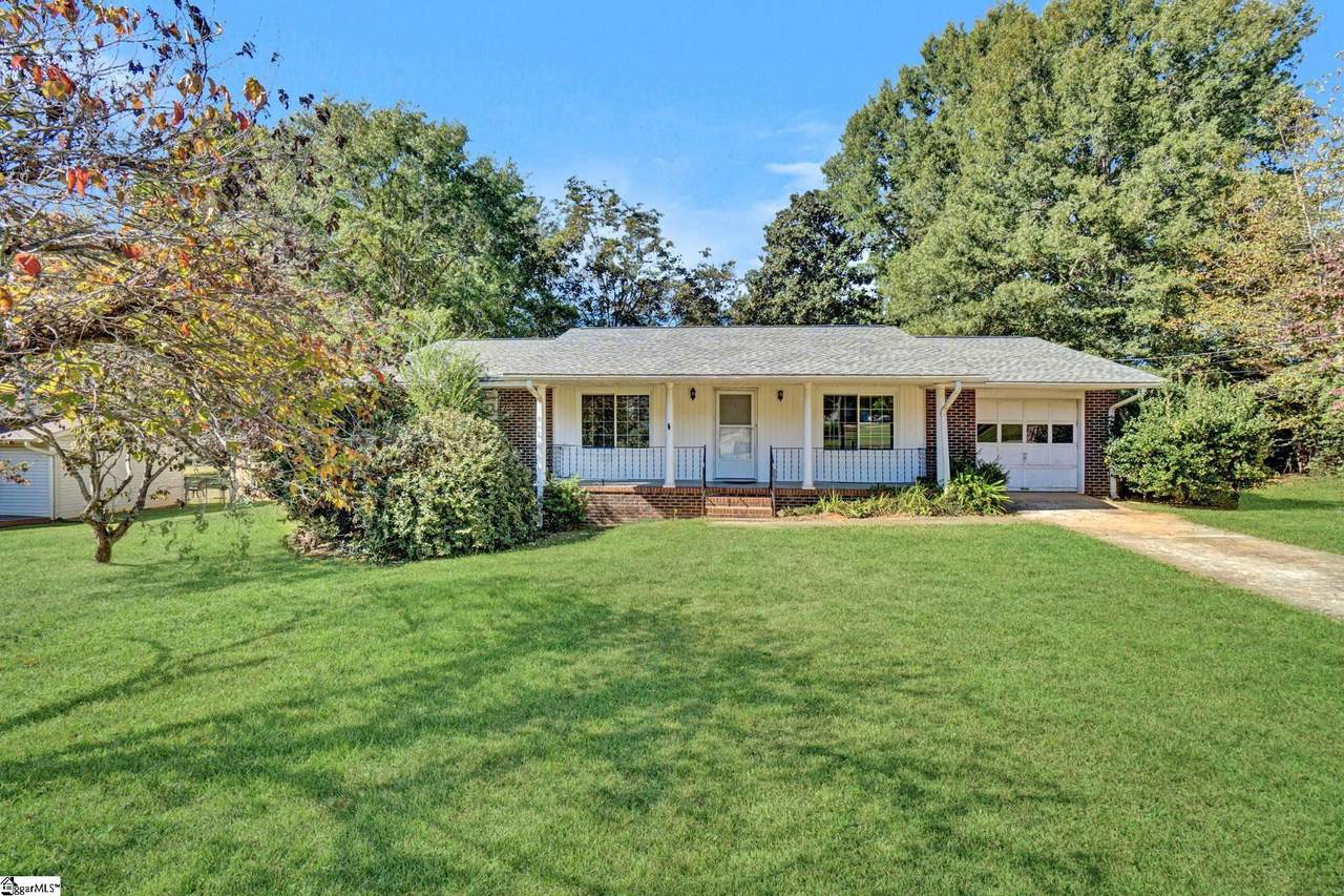 104 Mitchell Street - Photo 1