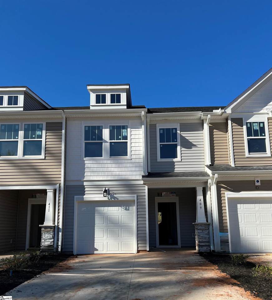 409 Parima Court - Photo 1