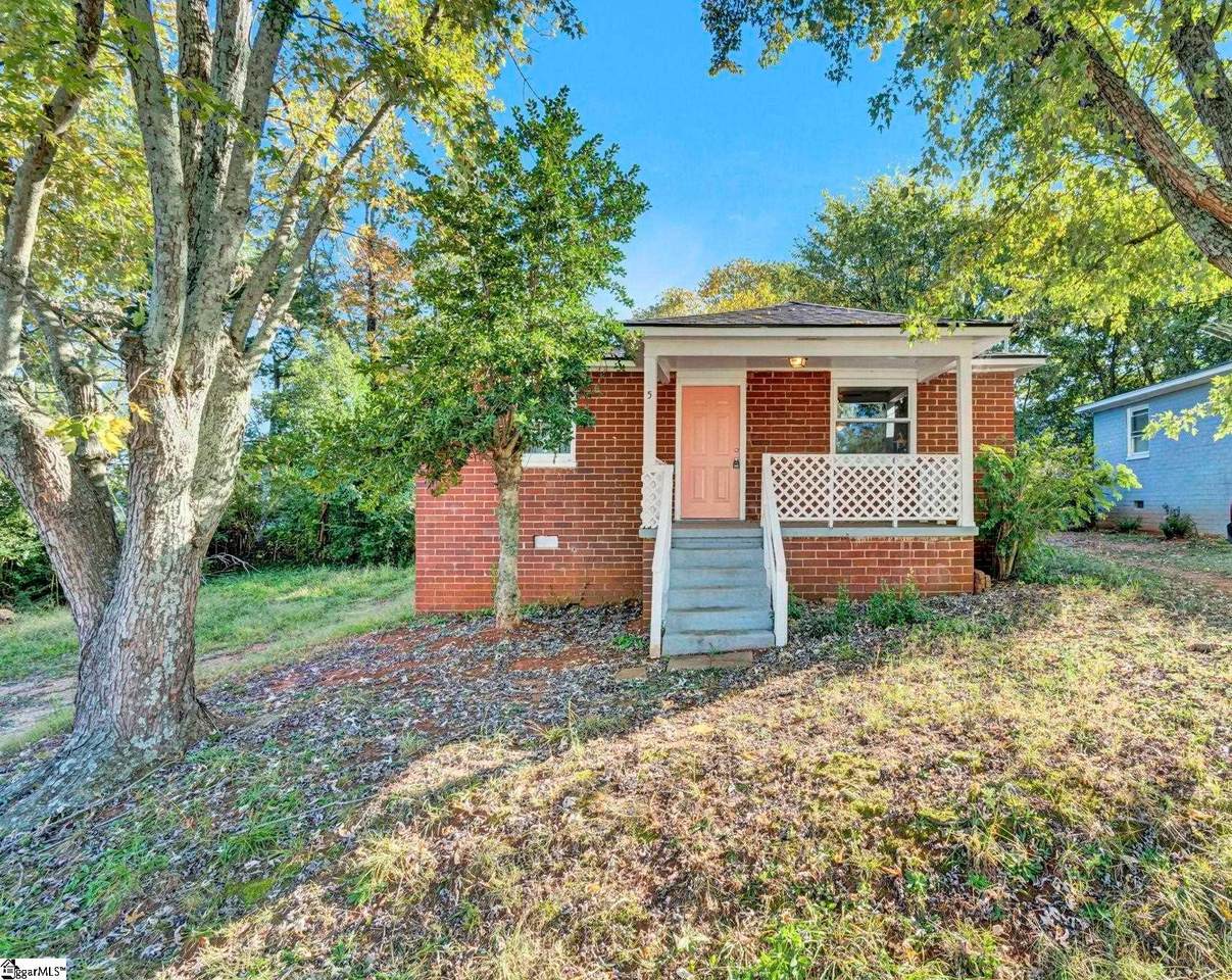 5 Yellowstone Drive - Photo 1