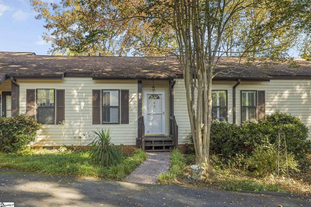 9 Hollywoods Lane - Photo 1