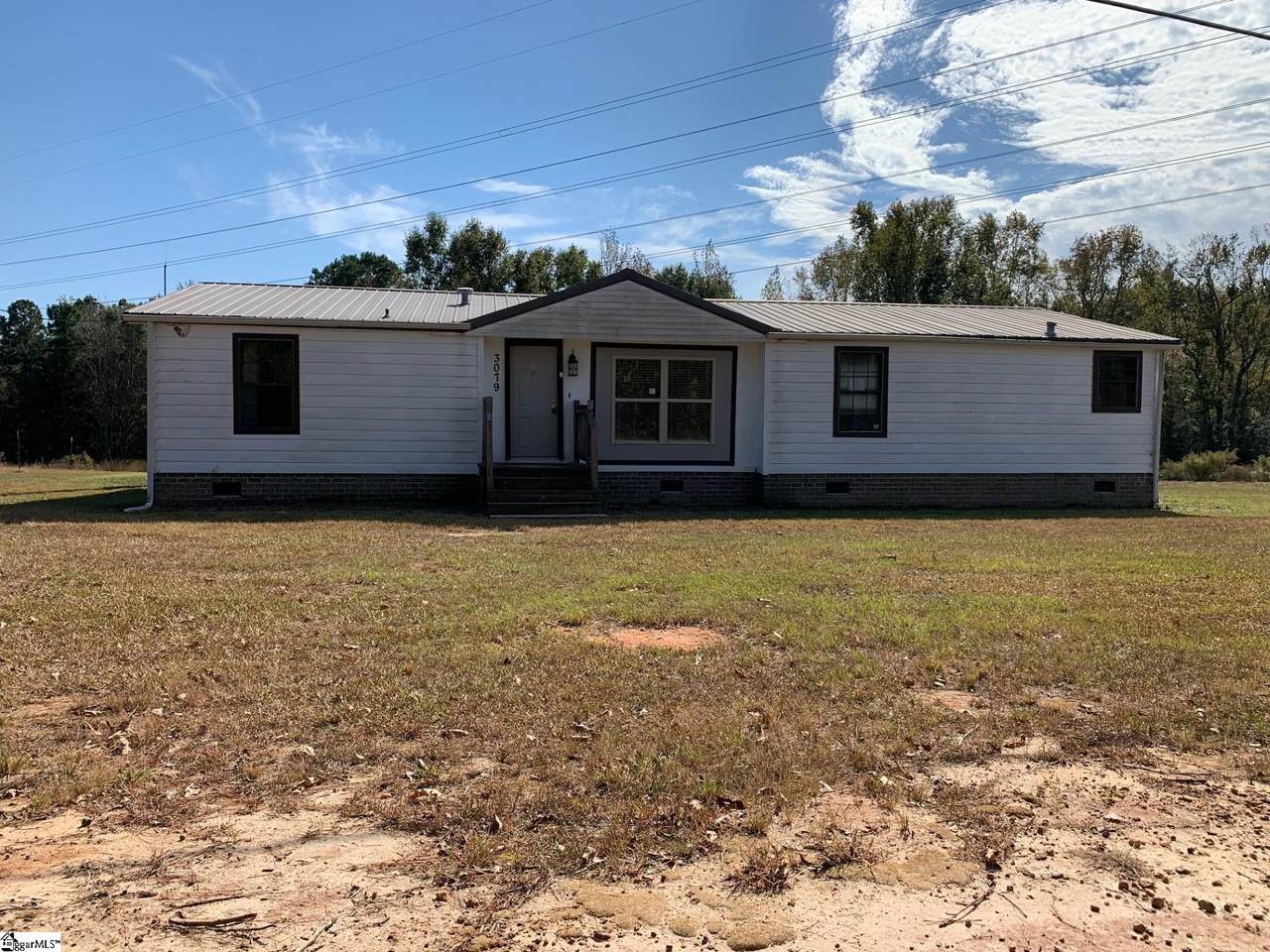 3079 Lakeview Drive - Photo 1