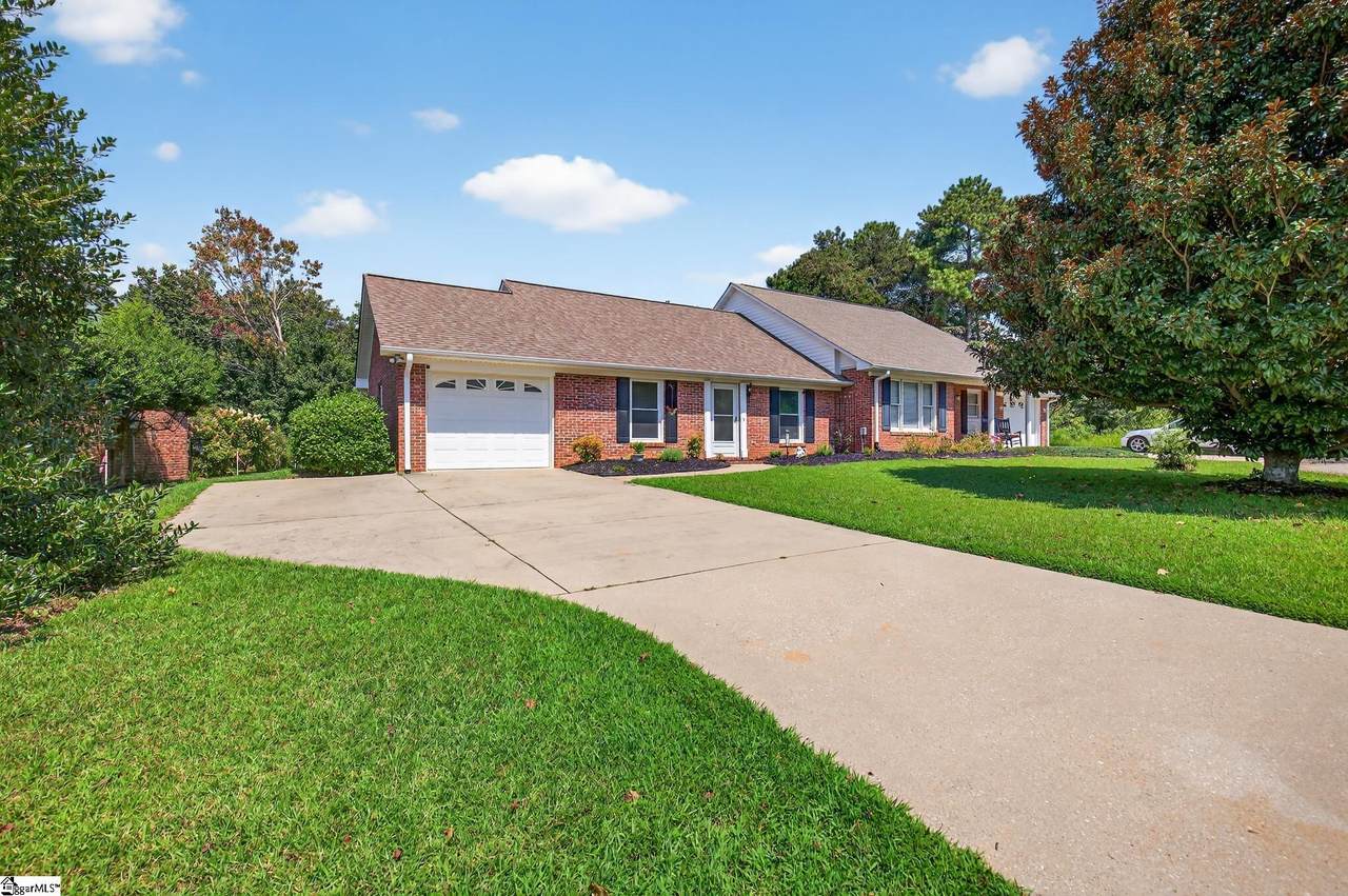 119 Brixton Court - Photo 1