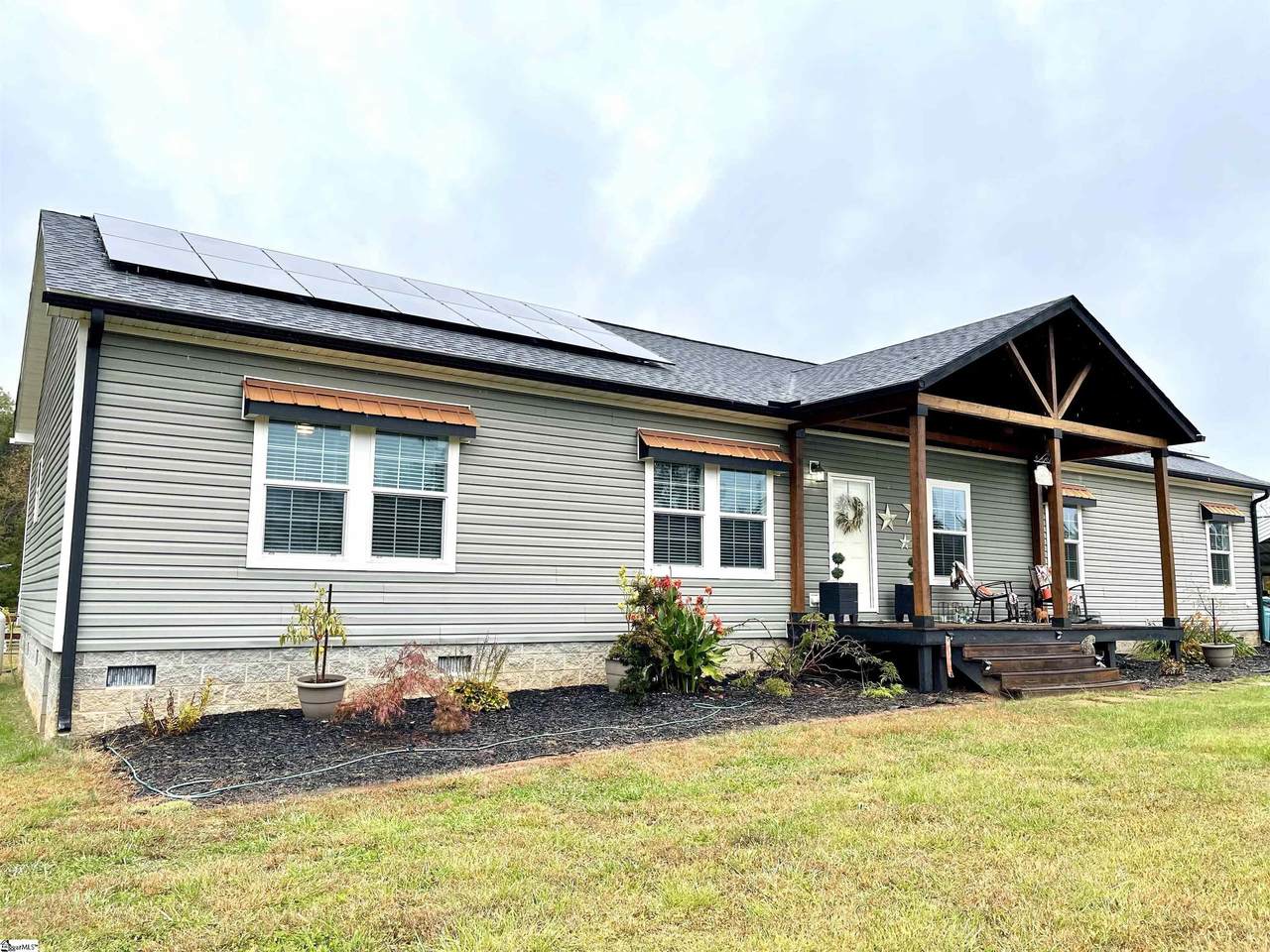 922 Carolina Ridge Road - Photo 1