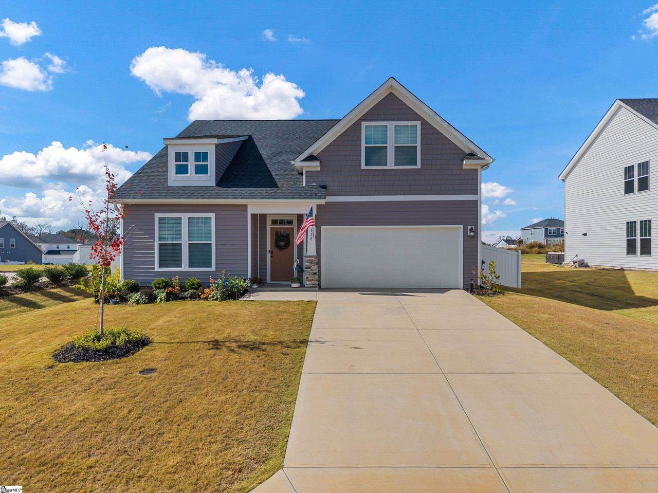 118 Ives Way - Photo 1
