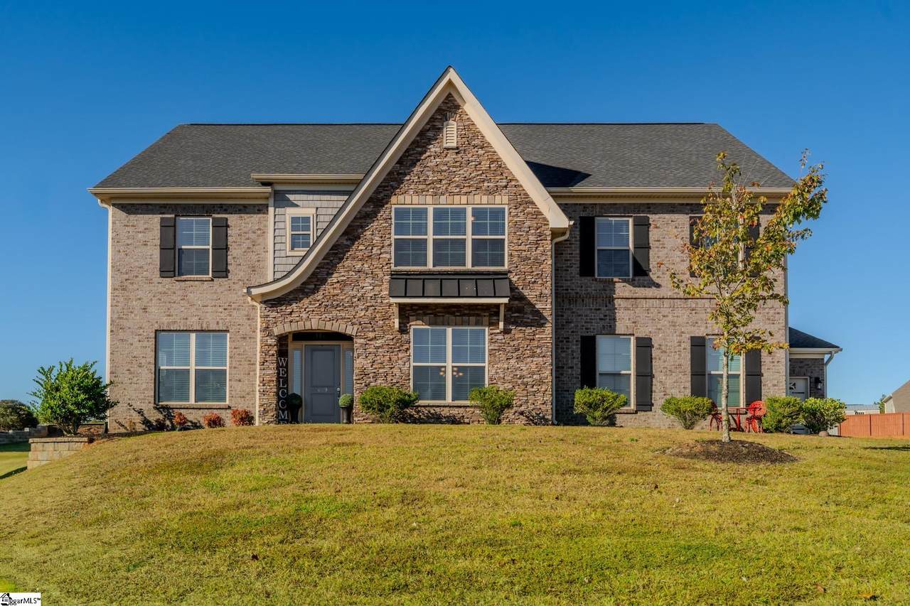 609 Crossmont Way - Photo 1