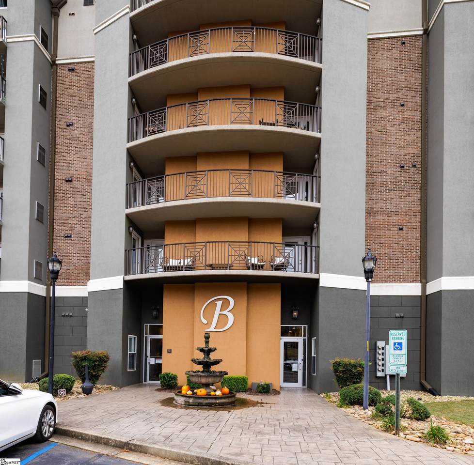 1001 Church Street - Photo 1