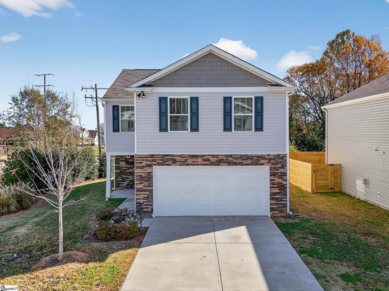 1013 Bridlebrook Trail - Photo 1
