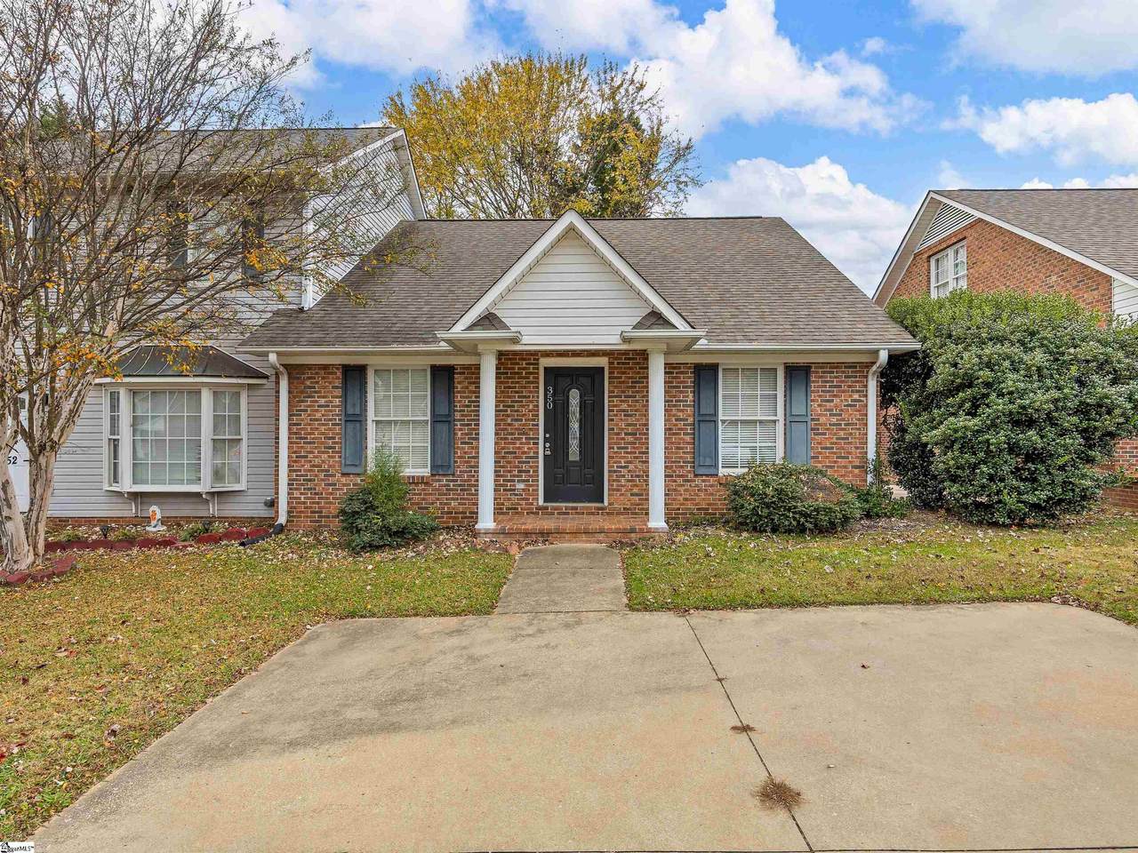 350 Pointe Drive - Photo 1